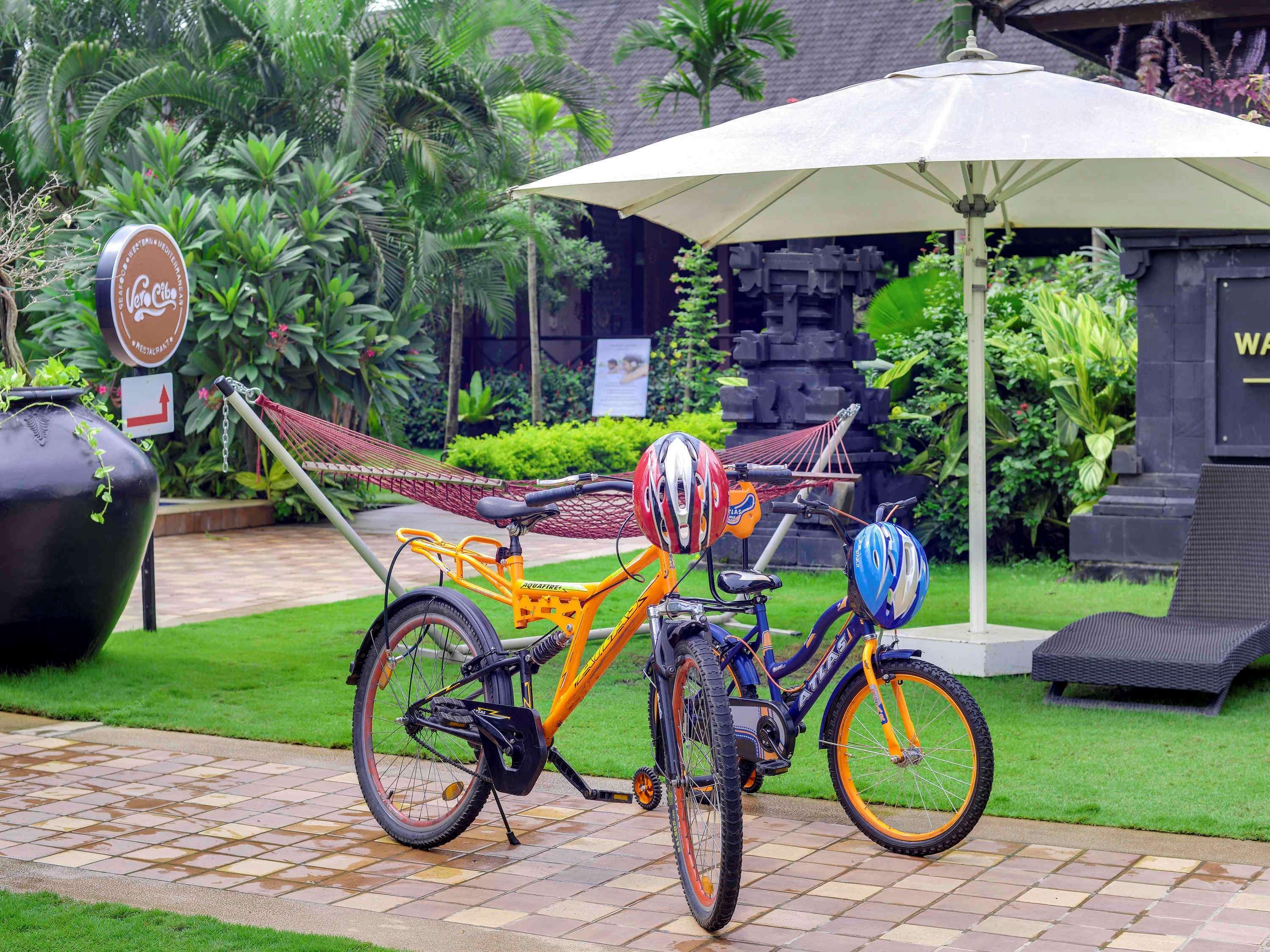 منتجع وسبا نوفوتيل جوا - علامة فنادق أكورهوتيلز كاندولِم المظهر الخارجي الصورة Bicycle at the hotel